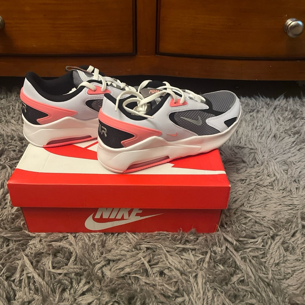 Nike Kids' White, Pink, and Gray Sneakers - Picture 5 of 7